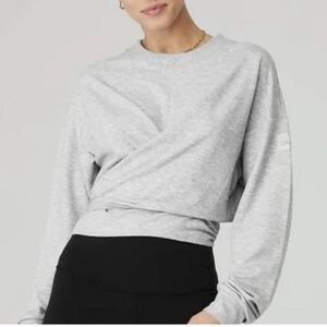 Alo yoga dreamy wrap pullover grey
